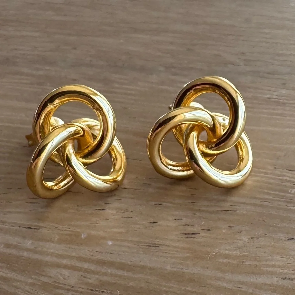 NWOT Goop Love Trio Earrings - Picture 3 of 4